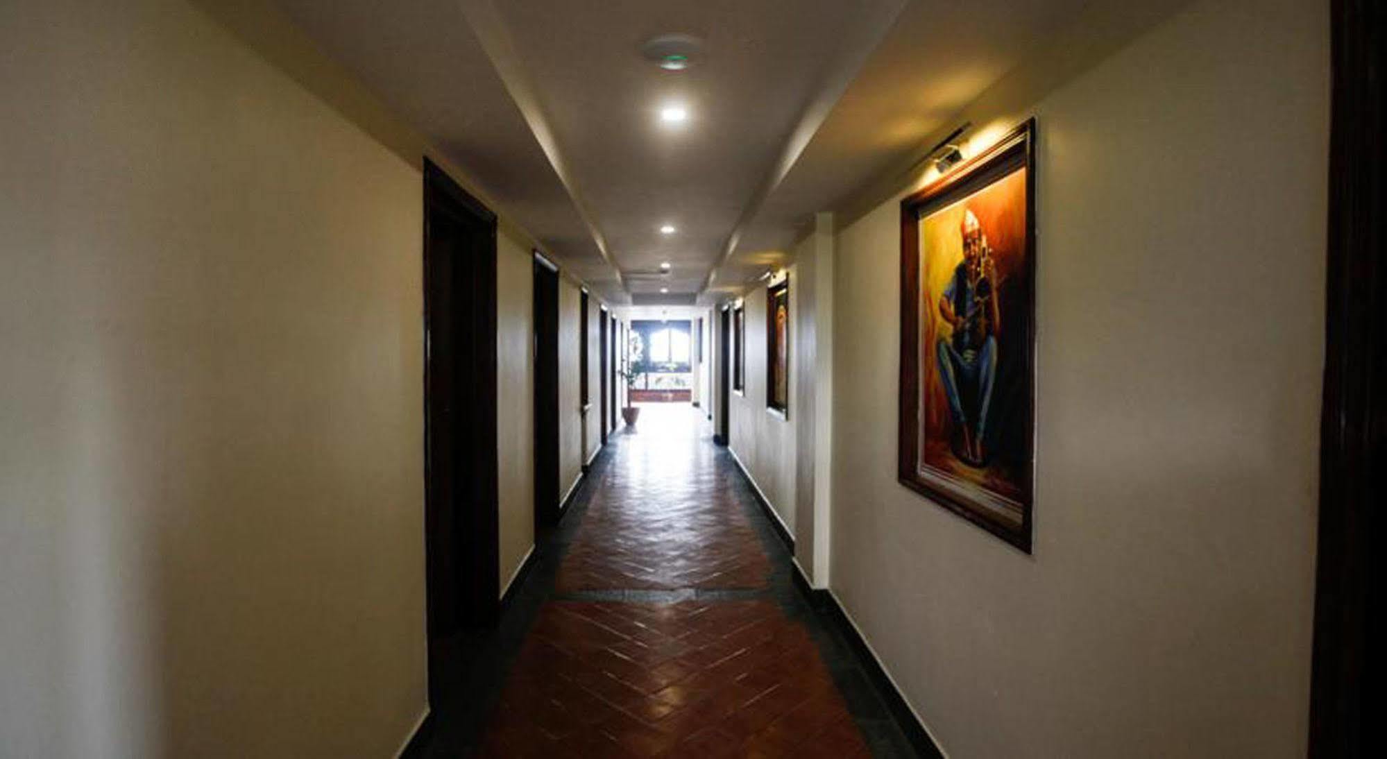 Traditional Comfort Boutique Hotel Katmandú Exterior foto